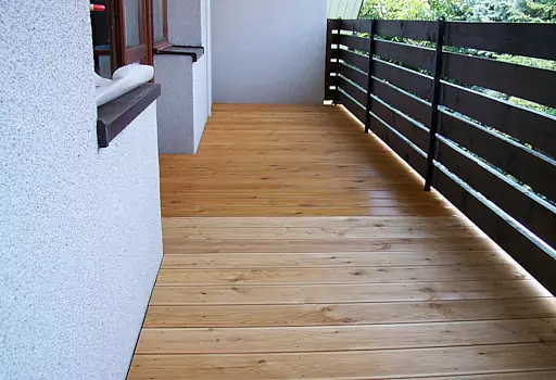 Tarasy, Modrzew syberyjski, Legionowo. Foto05.