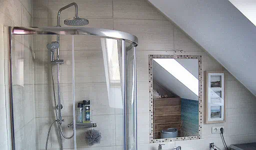 Generalny remont łazienki na piętrze, Ostrołęka, wrzesień 2019. Foto04.