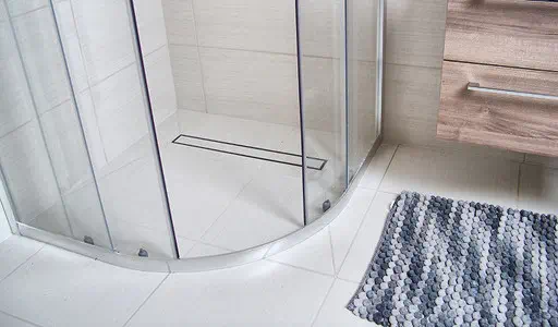 Generalny remont łazienki na piętrze, Ostrołęka, wrzesień 2019. Foto07.